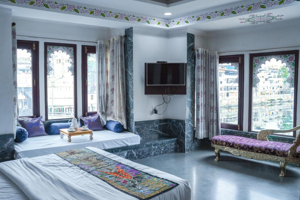 Hide-In Udaipur - A Lake View Boutique Hotel Exteriér fotografie