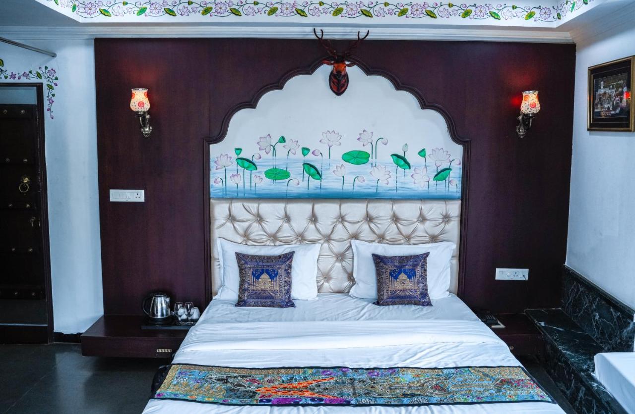 Hide-In Udaipur - A Lake View Boutique Hotel Exteriér fotografie